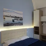 Base Mergellina Napels
