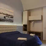 Base Mergellina Bed & Breakfast 4*