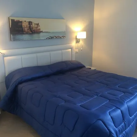 Oda ve Kahvaltı Base Mergellina Napoli