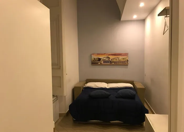 Bed & Breakfast Base Mergellina 4*