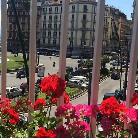 Bed & Breakfast Base Mergellina 3*