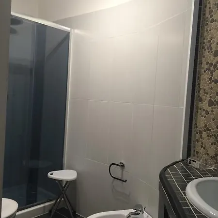 Oda ve Kahvaltı Base Mergellina Napoli