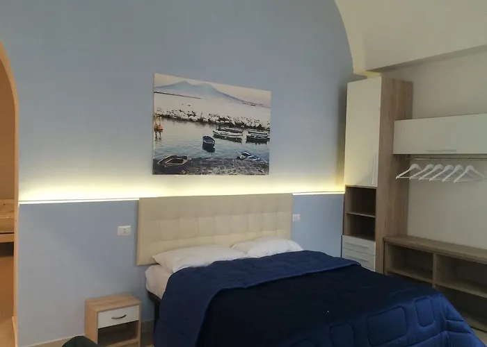 Couette-café Base Mergellina Naples