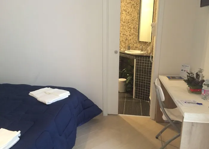 Base Mergellina B&B 나폴리