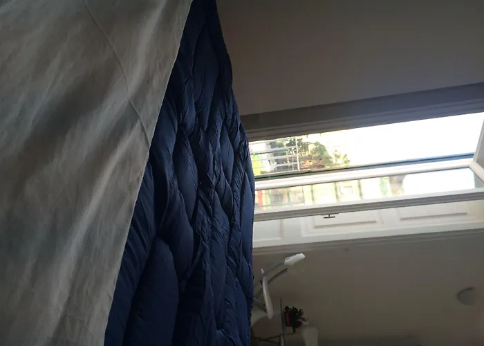 Base Mergellina B&B 나폴리
