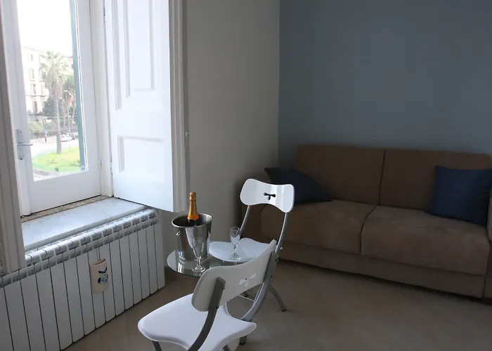 Base Mergellina Couette-café