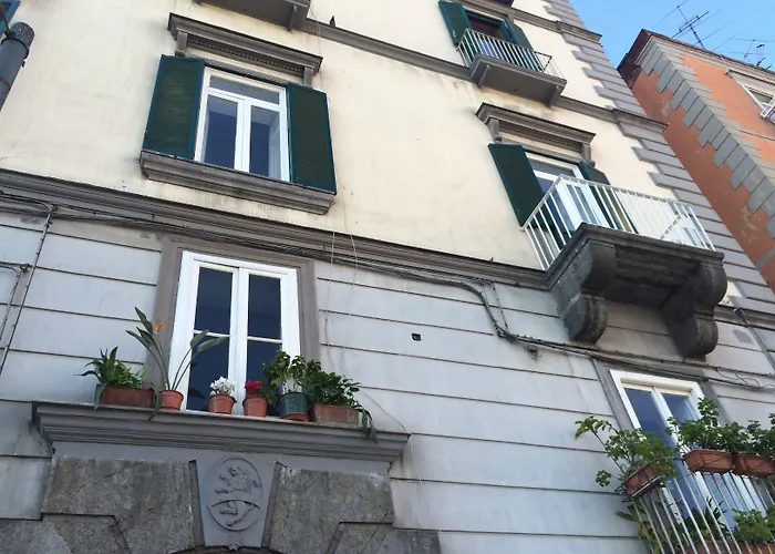 Base Mergellina Couette-café Naples