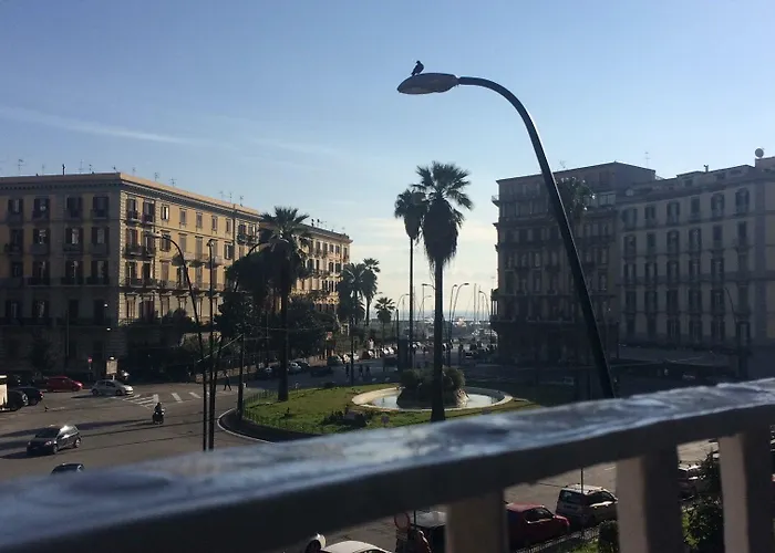 Couette-café Base Mergellina