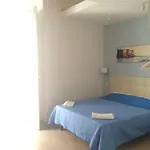 Base Mergellina Nocleg ze śniadaniem Neapol