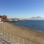 Bed & Breakfast Base Mergellina Napoli
