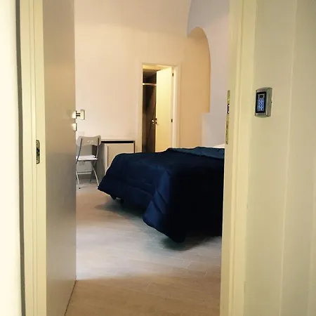 Base Mergellina Bed & Breakfast Neapel